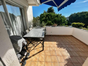 Appartement T2 avec parking, climatisé à 7 min de la plage - La Grande Motte Centre Ville - FR-1-716-36